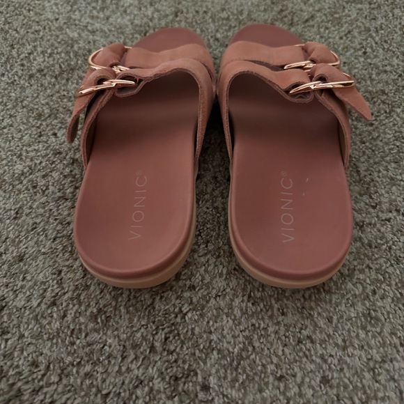 Vionic Women’s Corlee Pink Suede Slide Sandals 6 - Picture 5 of 5